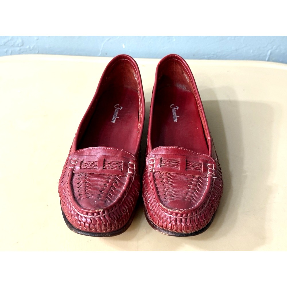 Vintage Famolare Women's Leather Woven Flats Red Shoes Size 7S WS1‎